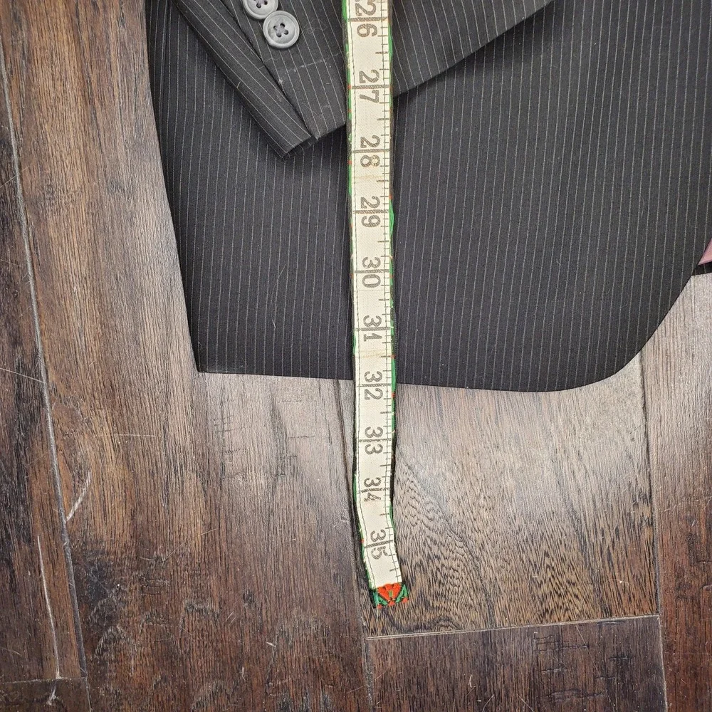 Billy London Mens Sport Coat 40L Black Pinstripe Poly Blend Blazer Jacket 2 Vent